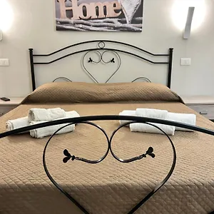 https://case-vacanze-seggettieri.palermohotels.org